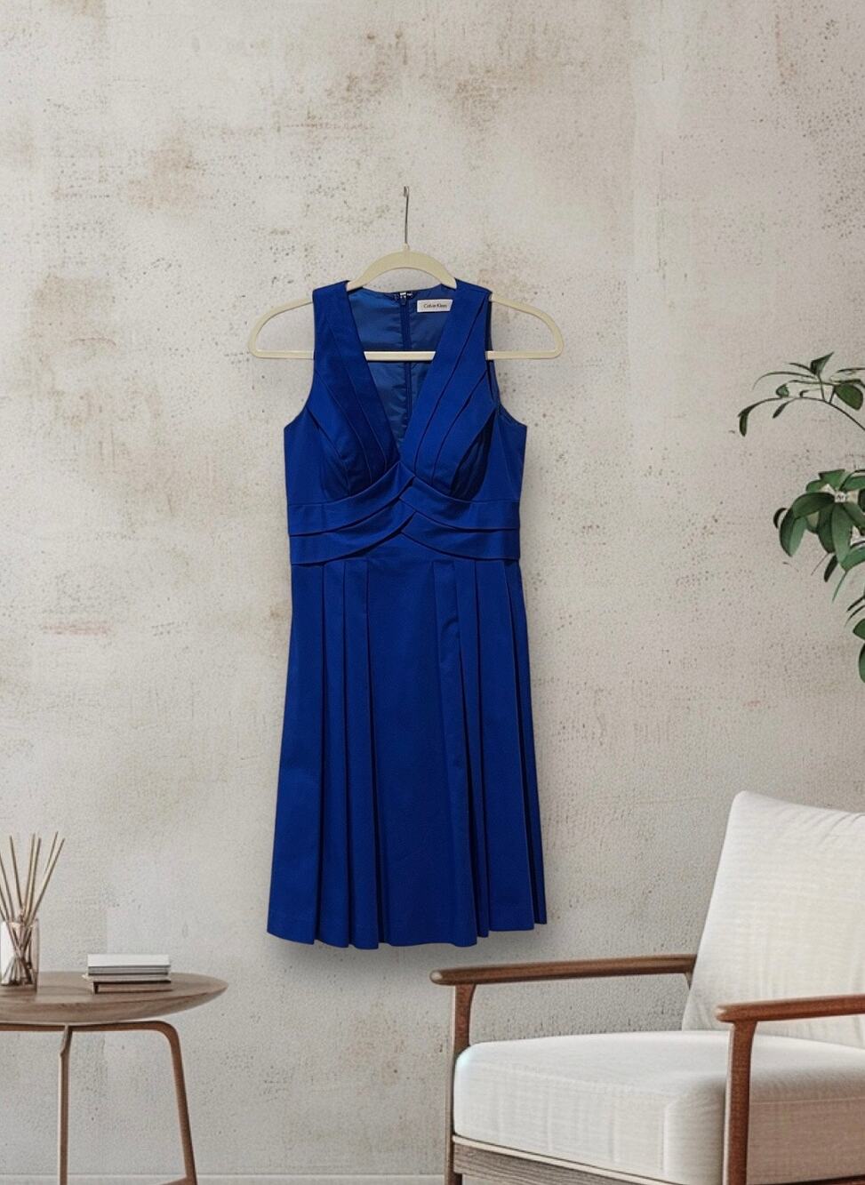 CALVIN KLEIN Peacock Blue V-Neck Sleeveless Fit & Flare Pleats Dress - Size 2P